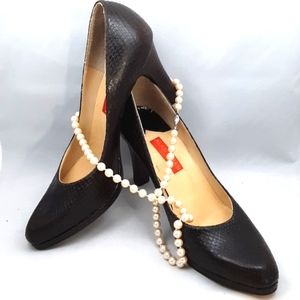 Alan Chan Couture Brown Snakeskin Pumps   …